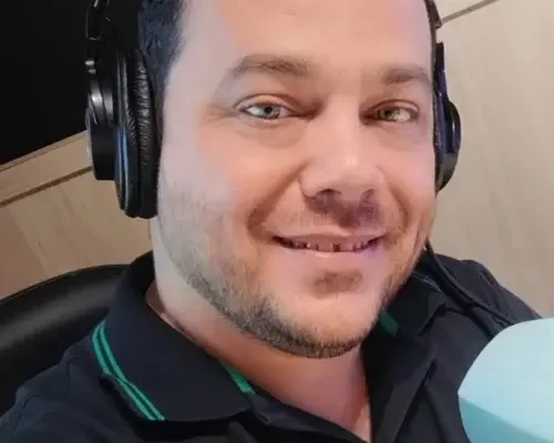 Locutor Kléber ramos